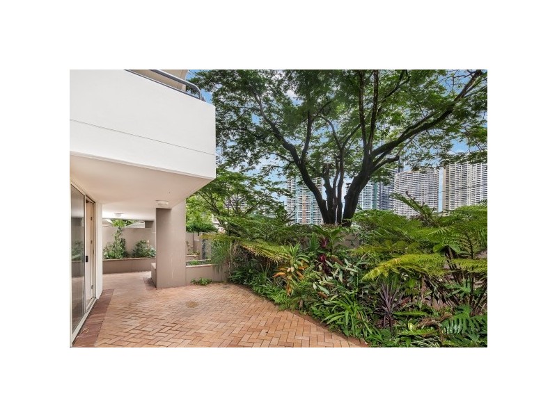 98 Holman Street, Kangaroo Point QLD 4169