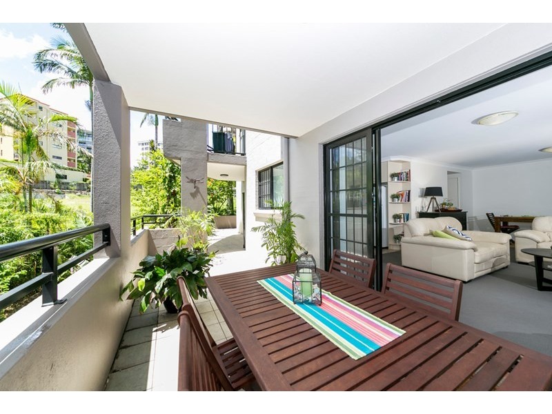 4/39 Cairns Street, Kangaroo Point QLD 4169