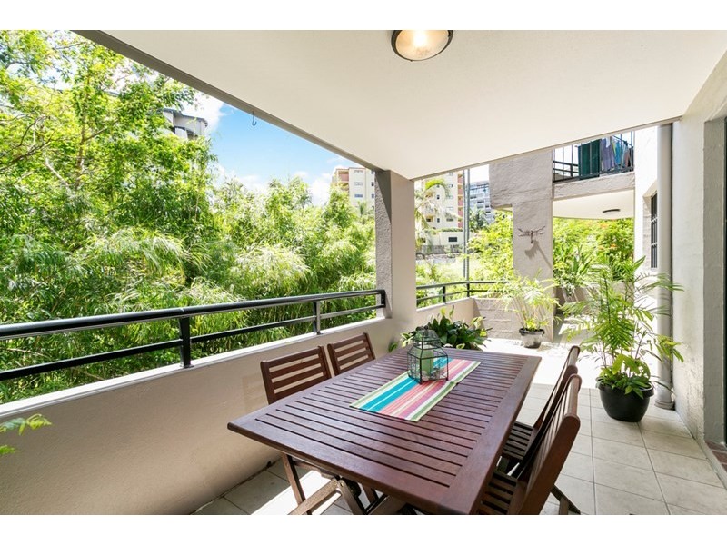 4/39 Cairns Street, Kangaroo Point QLD 4169