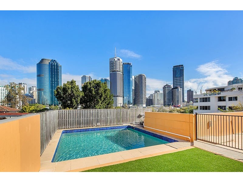 235 Main Street, Kangaroo Point QLD 4169