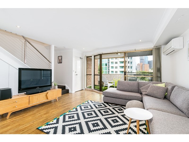 9/45 Lambert Street, Kangaroo Point QLD 4169
