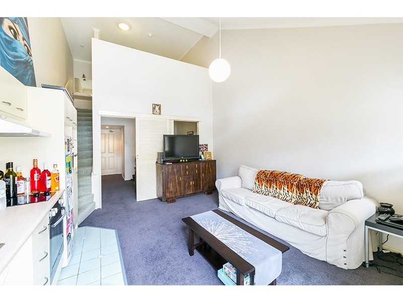 355/85 Deakin Street, Kangaroo Point QLD 4169
