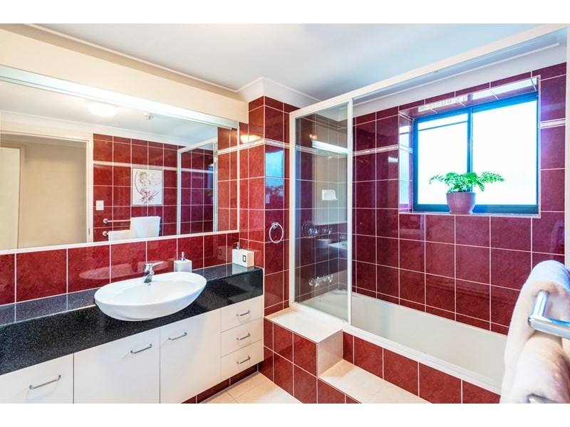 220/35 Ferry Street, Kangaroo Point QLD 4169