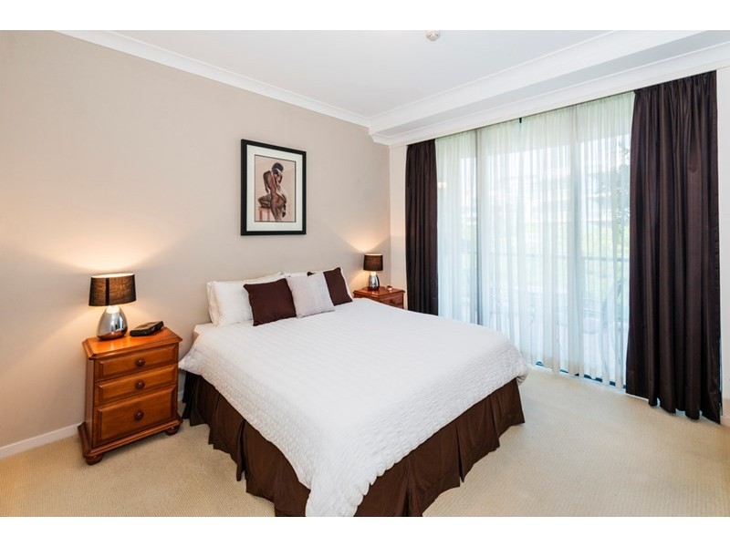 220/35 Ferry Street, Kangaroo Point QLD 4169