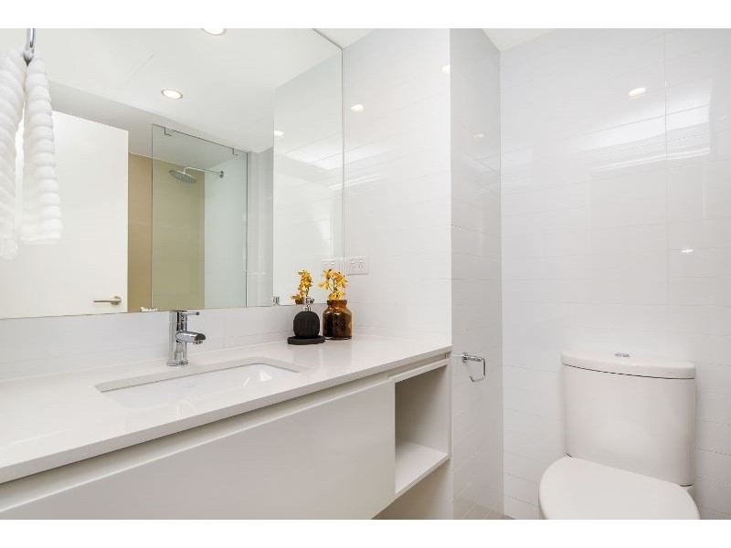 25 Anderson Street, Kangaroo Point QLD 4169