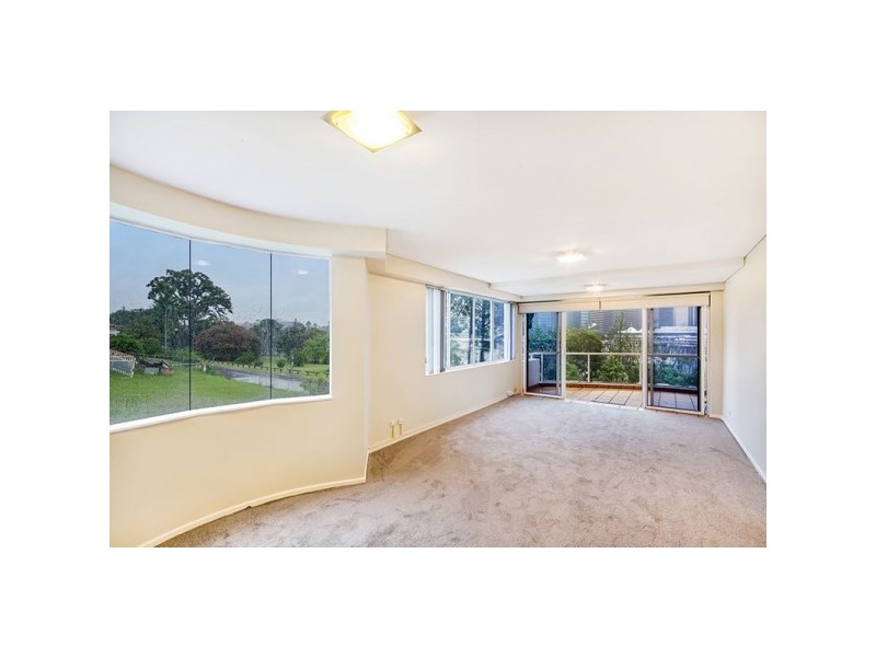 16 Bright Street, Kangaroo Point QLD 4169