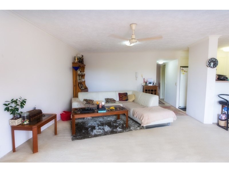 10/16 Paradise Island, Surfers Paradise QLD 4217