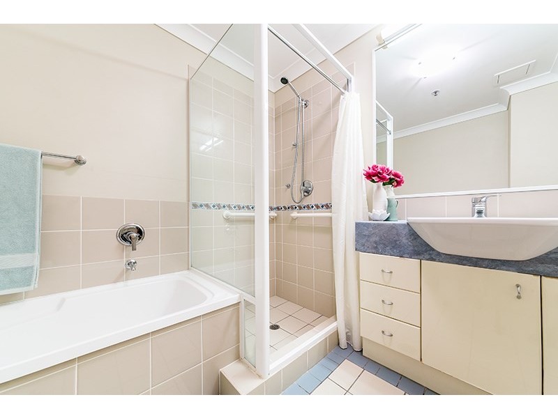 5102/55 Baildon Street, Kangaroo Point QLD 4169