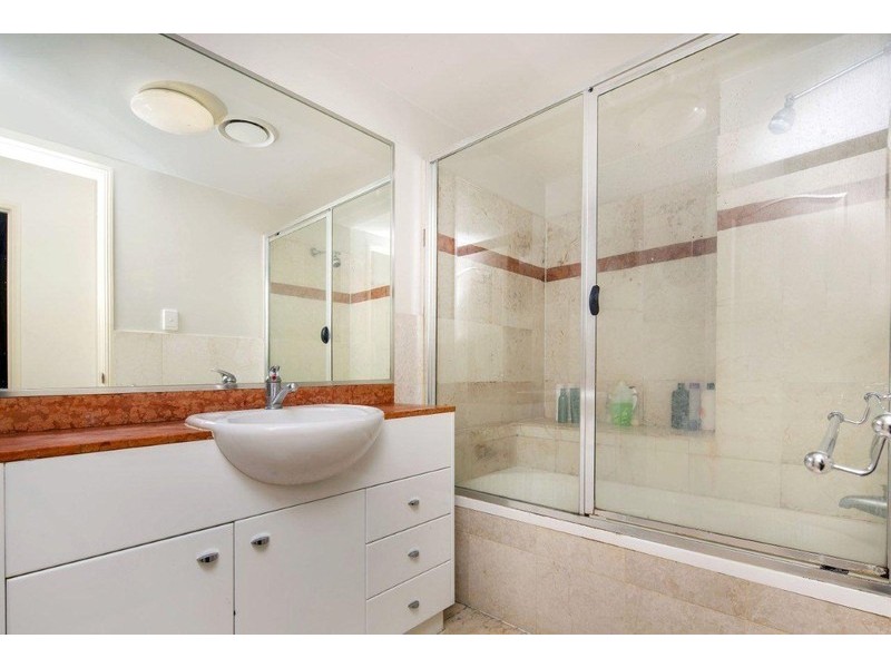 165 Main Street, Kangaroo Point QLD 4169