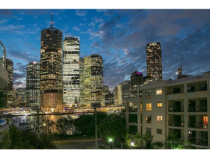 13/16 Bright Street, Kangaroo Point QLD 4169