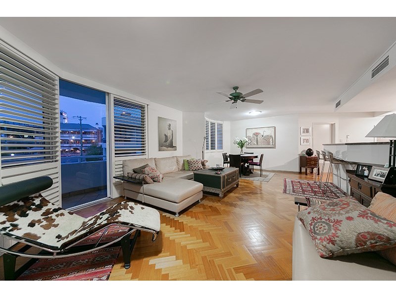 13/16 Bright Street, Kangaroo Point QLD 4169