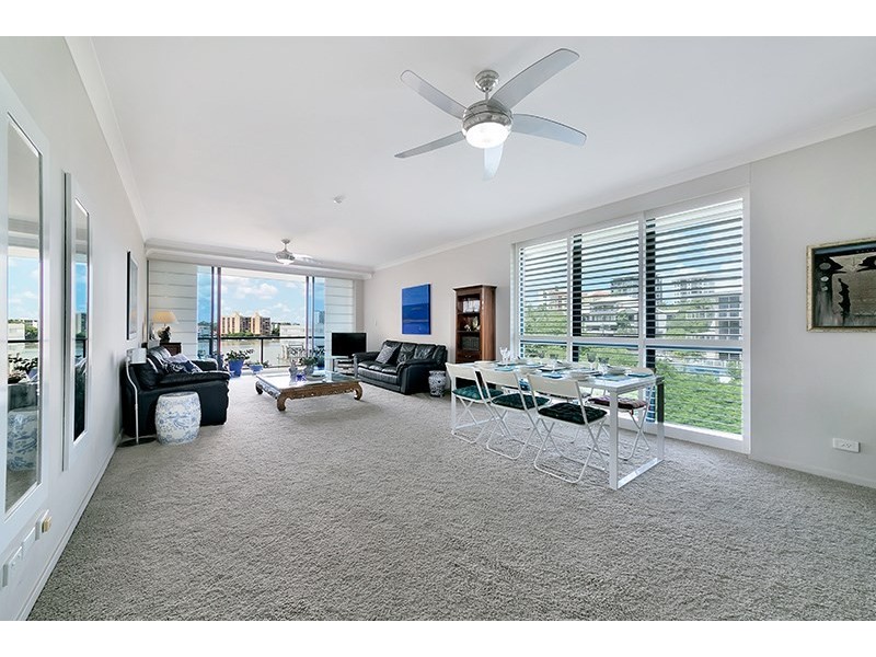 320/35 Prospect Street, Kangaroo Point QLD 4169