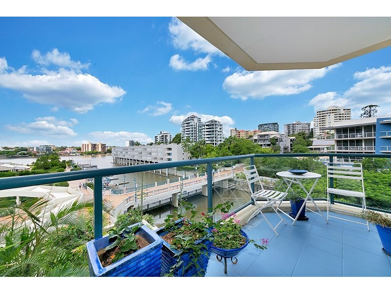 320/35 Prospect Street, Kangaroo Point QLD 4169