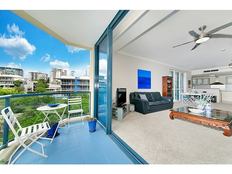 320/35 Prospect Street, Kangaroo Point QLD 4169