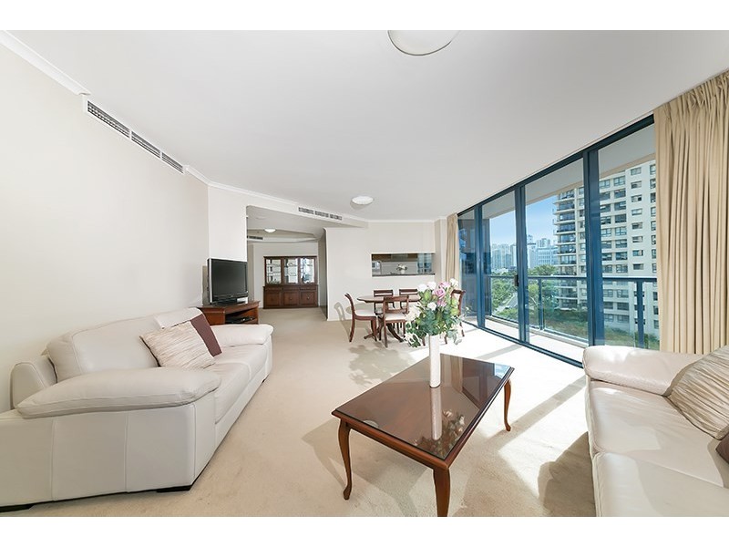 30/2 Goodwin Street, Kangaroo Point QLD 4169