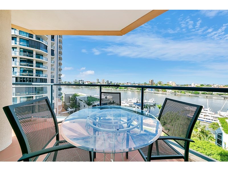 30/2 Goodwin Street, Kangaroo Point QLD 4169