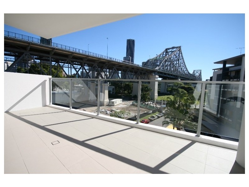 25 Anderson Street, Kangaroo Point QLD 4169
