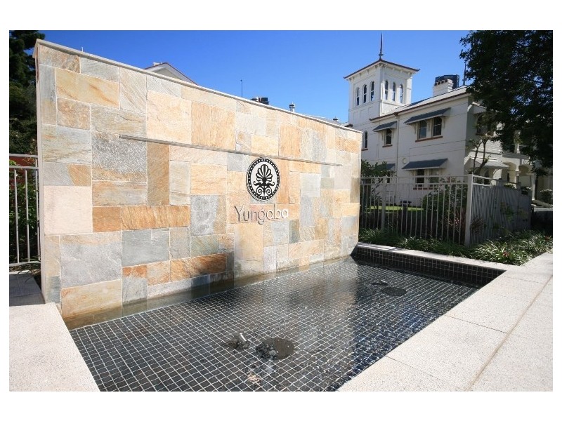 25 Anderson Street, Kangaroo Point QLD 4169