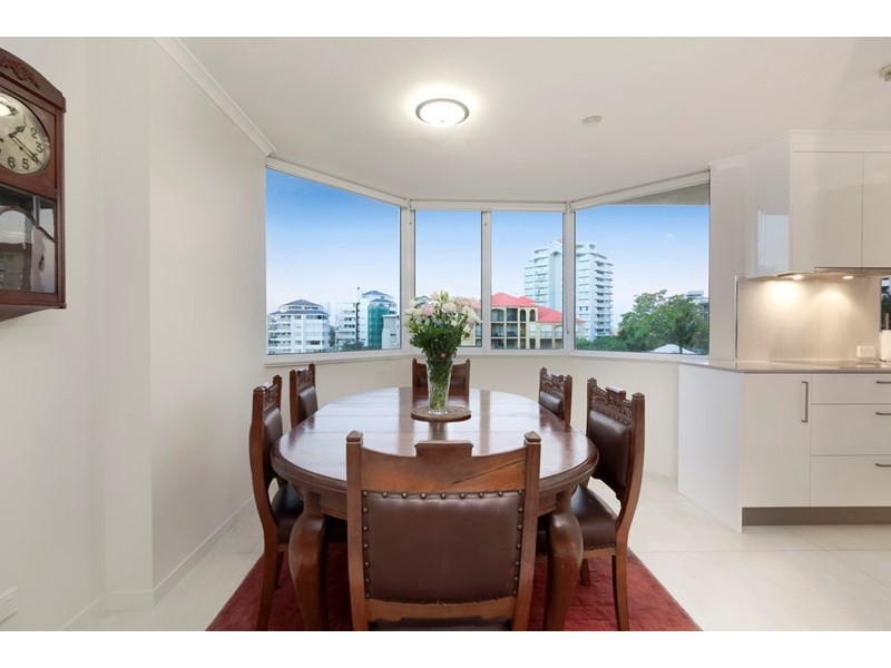 12/57 Lambert Street, Kangaroo Point QLD 4169