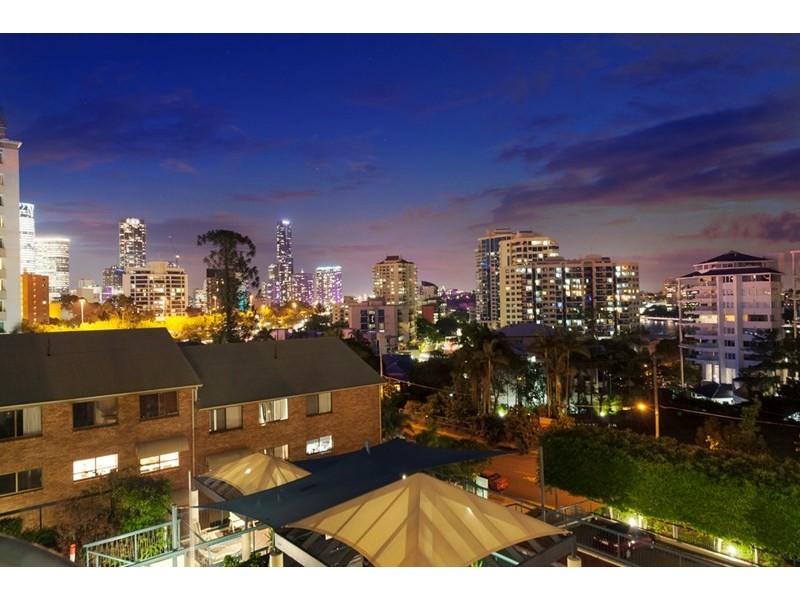 12/57 Lambert Street, Kangaroo Point QLD 4169