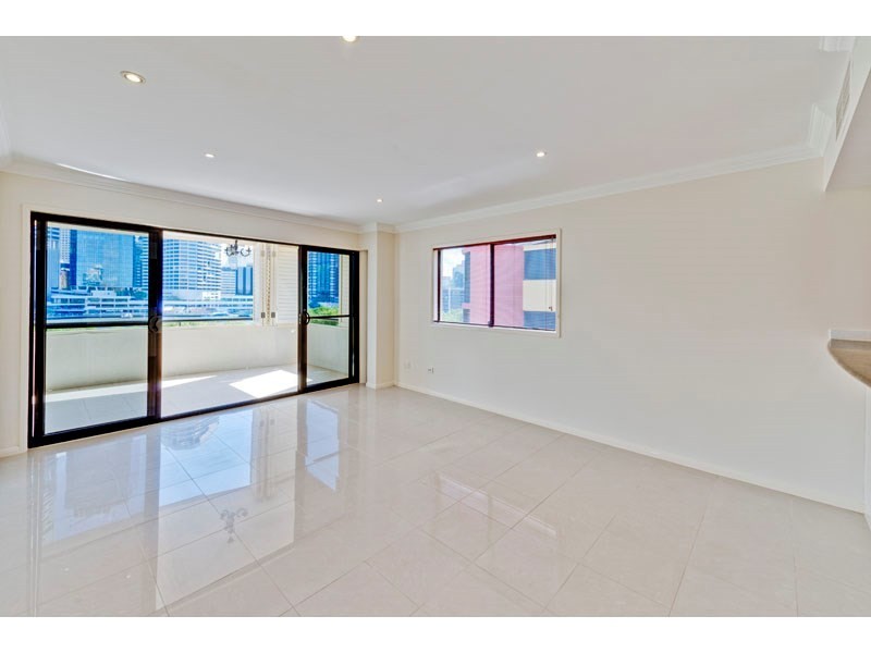36 MacDonald Street, Kangaroo Point QLD 4169