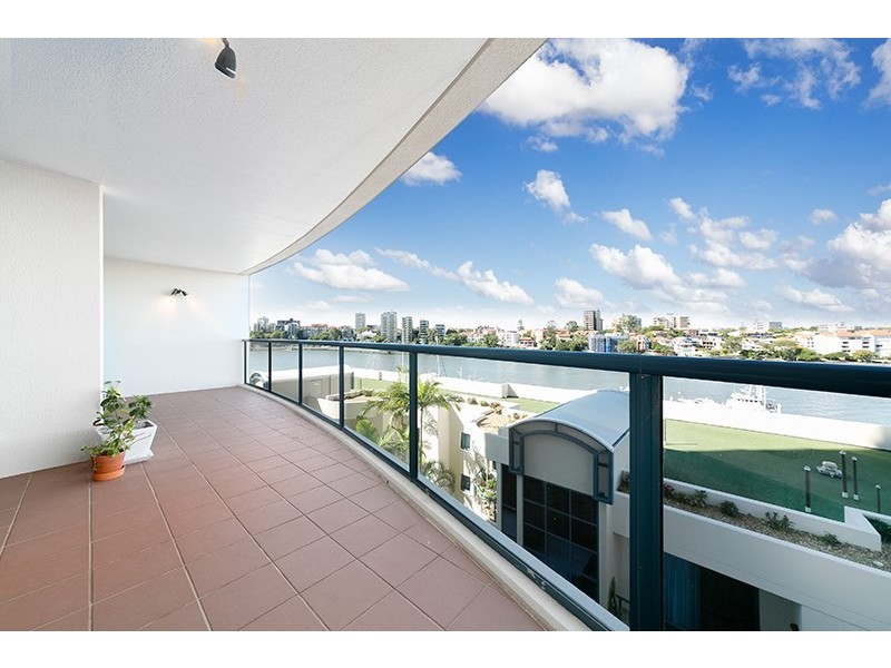 22/8 Goodwin Street, Kangaroo Point QLD 4169