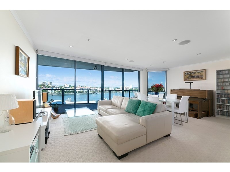 22/8 Goodwin Street, Kangaroo Point QLD 4169