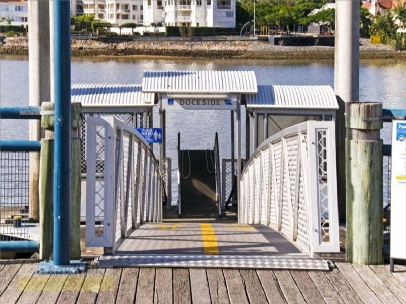 22/8 Goodwin Street, Kangaroo Point QLD 4169