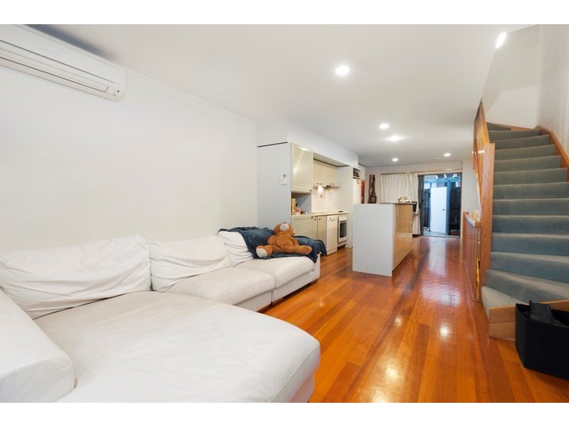 18/9 Rosecliffe Street, Highgate Hill QLD 4101