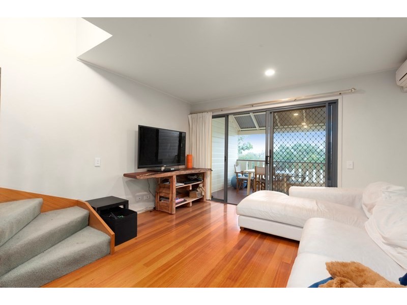 18/9 Rosecliffe Street, Highgate Hill QLD 4101