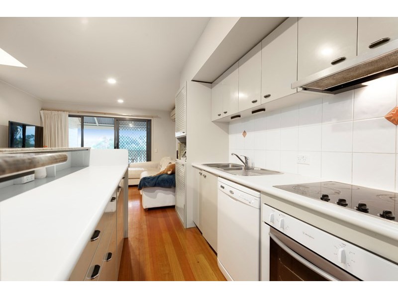 18/9 Rosecliffe Street, Highgate Hill QLD 4101