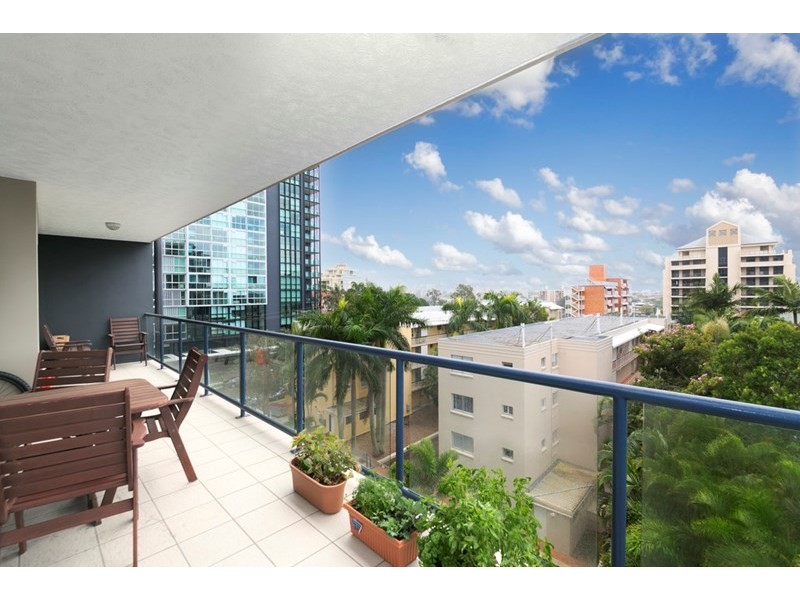 16/19 Thorn Street, Kangaroo Point QLD 4169
