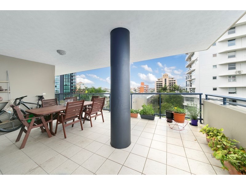 16/19 Thorn Street, Kangaroo Point QLD 4169