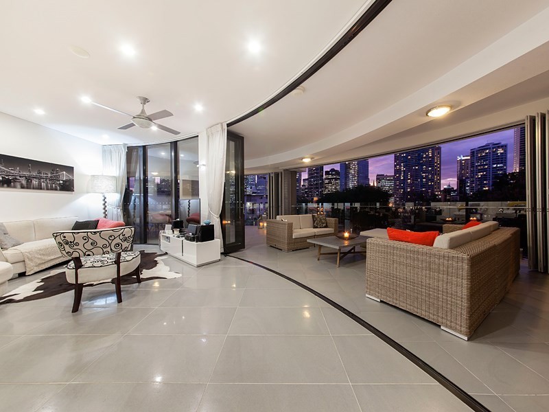 88 Main Street, Kangaroo Point QLD 4169