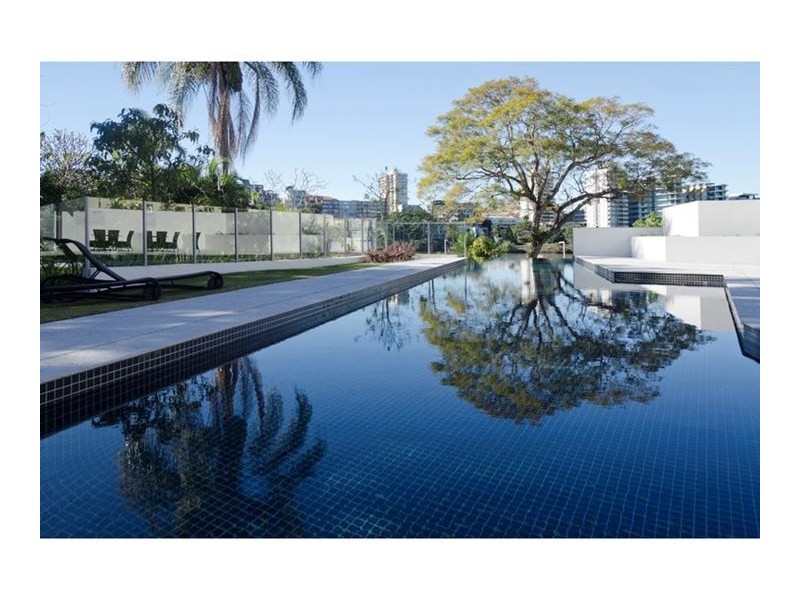 2212/25 Anderson Street, Kangaroo Point QLD 4169