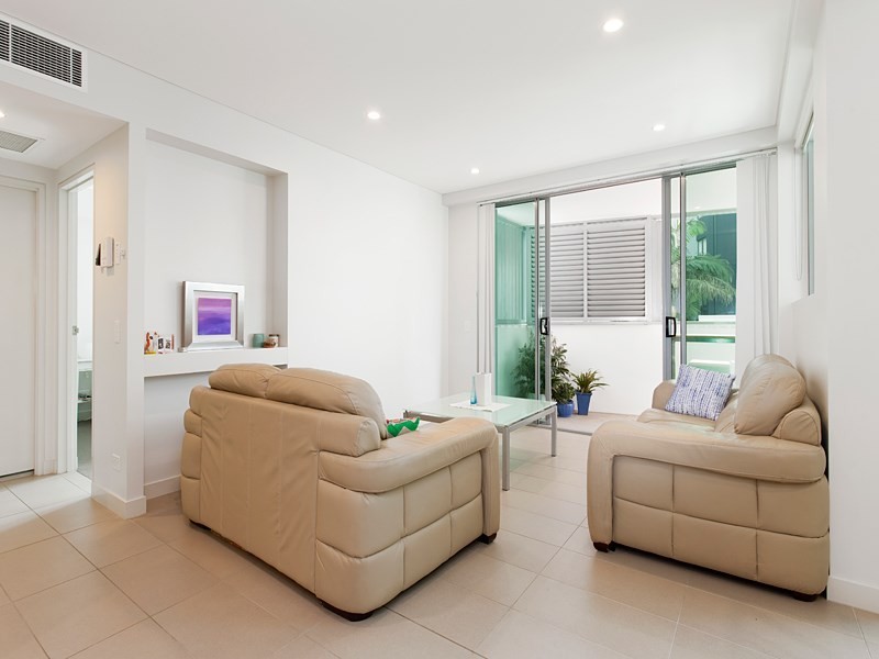 2212/25 Anderson Street, Kangaroo Point QLD 4169