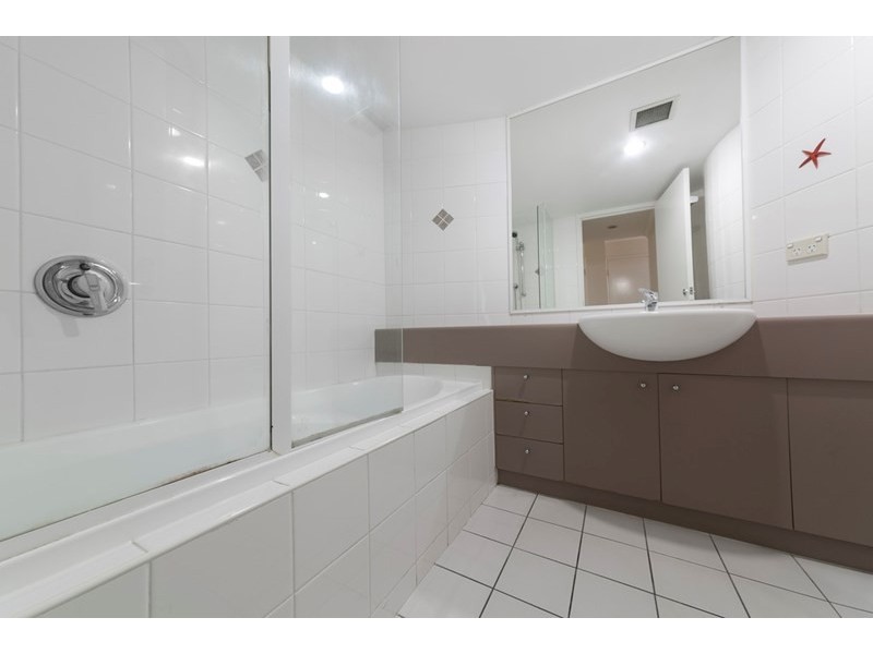 116/98 Holman Street, Kangaroo Point QLD 4169