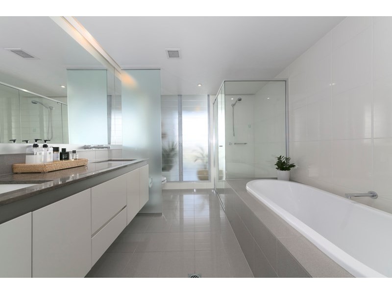 1434/22 Refinery Parade, New Farm QLD 4005