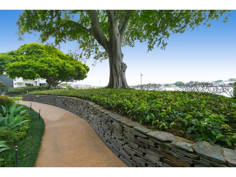 1434/22 Refinery Parade, New Farm QLD 4005