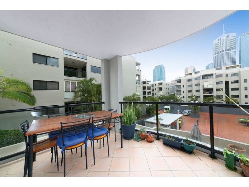29/165 Main Street, Kangaroo Point QLD 4169