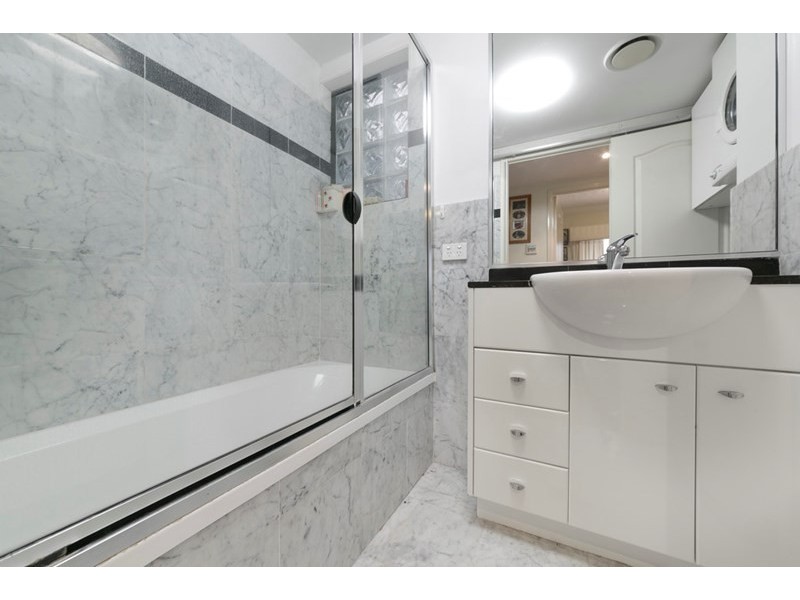 29/165 Main Street, Kangaroo Point QLD 4169