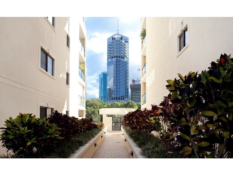 29/165 Main Street, Kangaroo Point QLD 4169