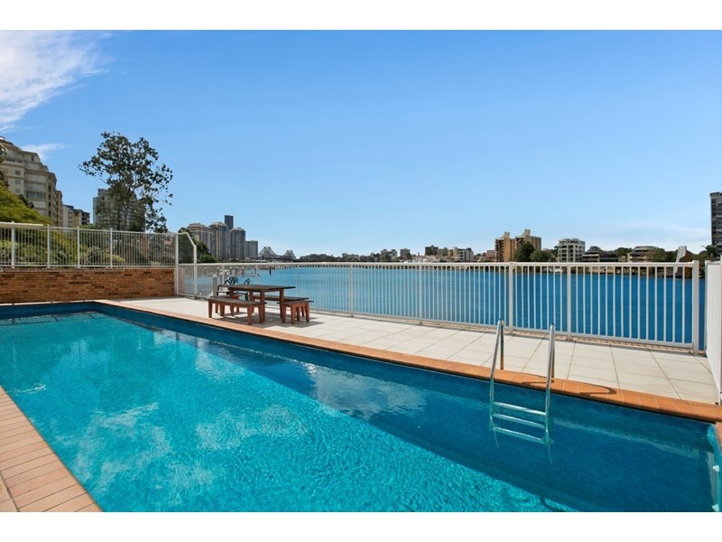22/64 Thorn Street, Kangaroo Point QLD 4169