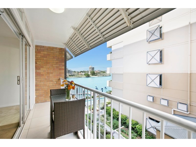 22/64 Thorn Street, Kangaroo Point QLD 4169