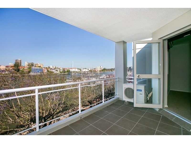 50 Rotherham Street, Kangaroo Point QLD 4169