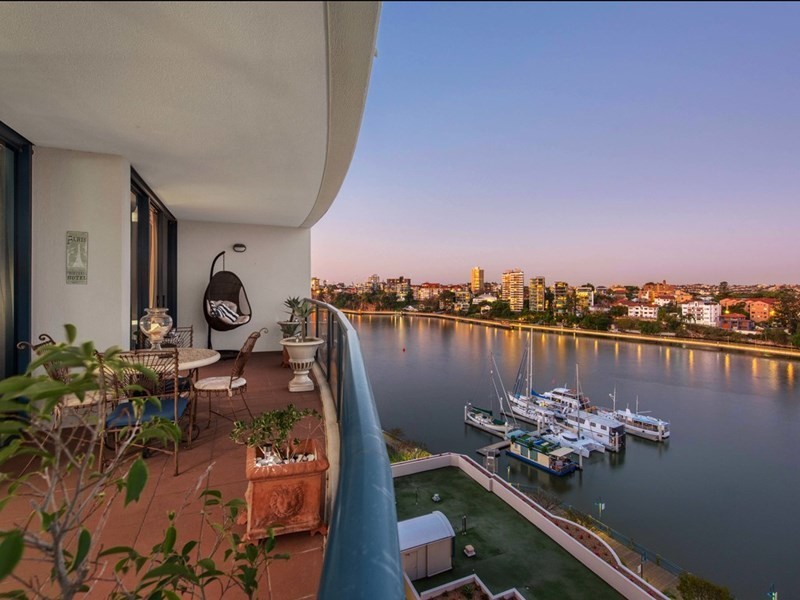 47/8 Goodwin Street, Kangaroo Point QLD 4169