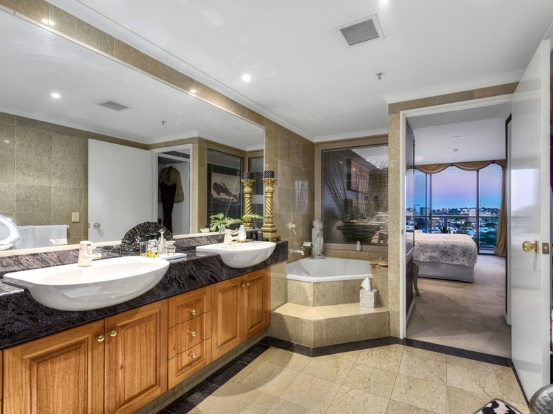 47/8 Goodwin Street, Kangaroo Point QLD 4169