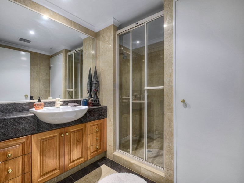 47/8 Goodwin Street, Kangaroo Point QLD 4169