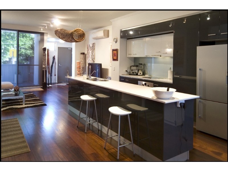 89 Lambert Street, Kangaroo Point QLD 4169