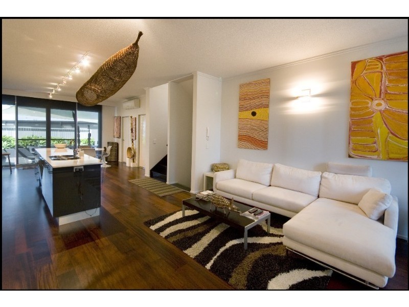 89 Lambert Street, Kangaroo Point QLD 4169